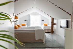 Decoración personalizada, muebles diferentes y wifi gratis 