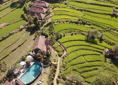Sawah Indah Villa