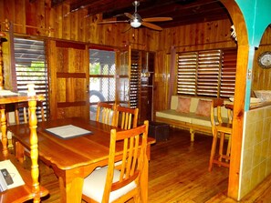 Villa, 2 Bedrooms, Ocean View, Oceanfront (The Legend) | In-room dining