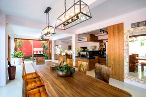 Interior detail - Casa Mimba (Padangbai)