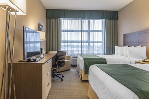 Standard Room, 2 Queen Beds | 1 bedroom, in-room safe, desk, soundproofing - Quality Inn Sept-Îles (Uashat)