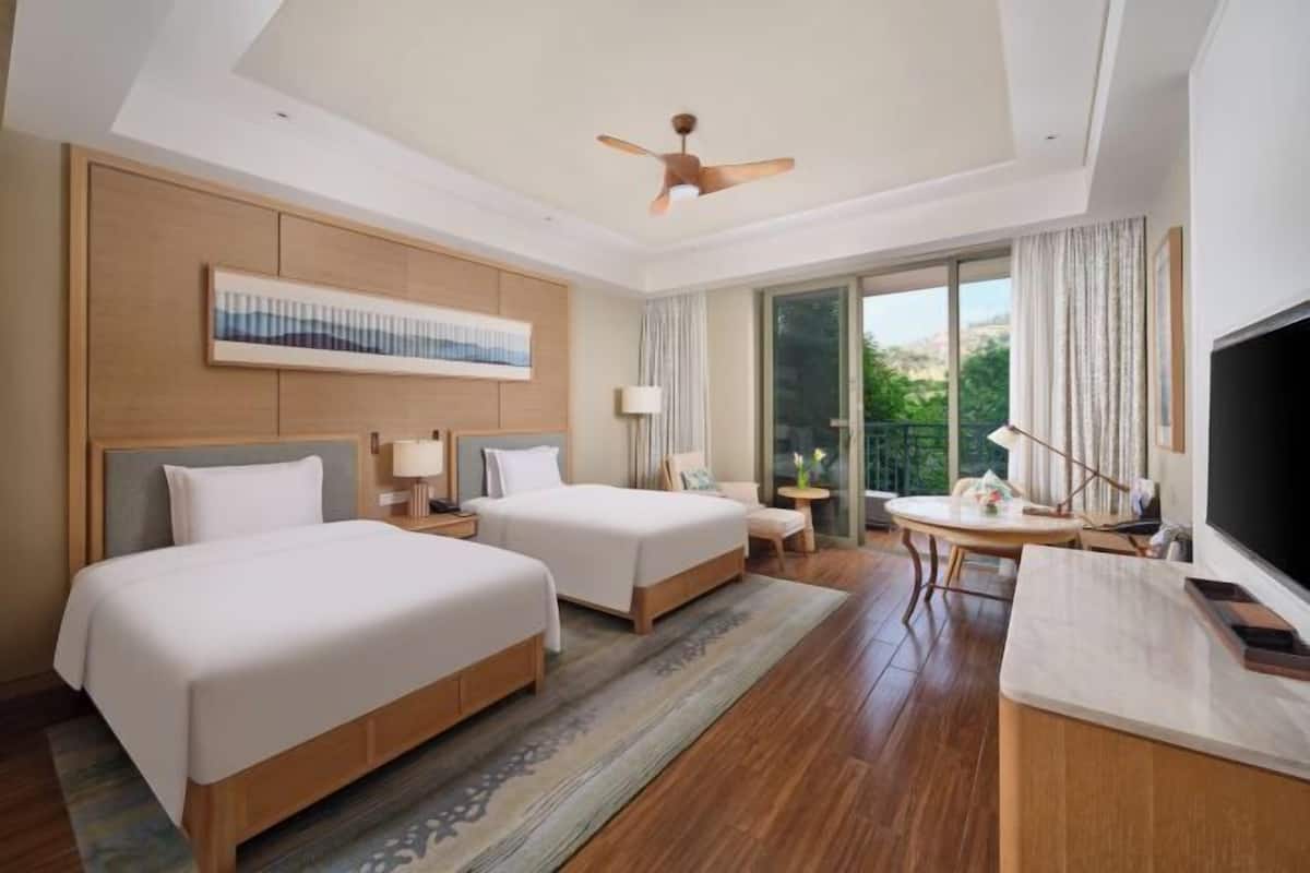1 Schlafzimmer, hochwertige Bettwaren, Minibar, Zimmersafe