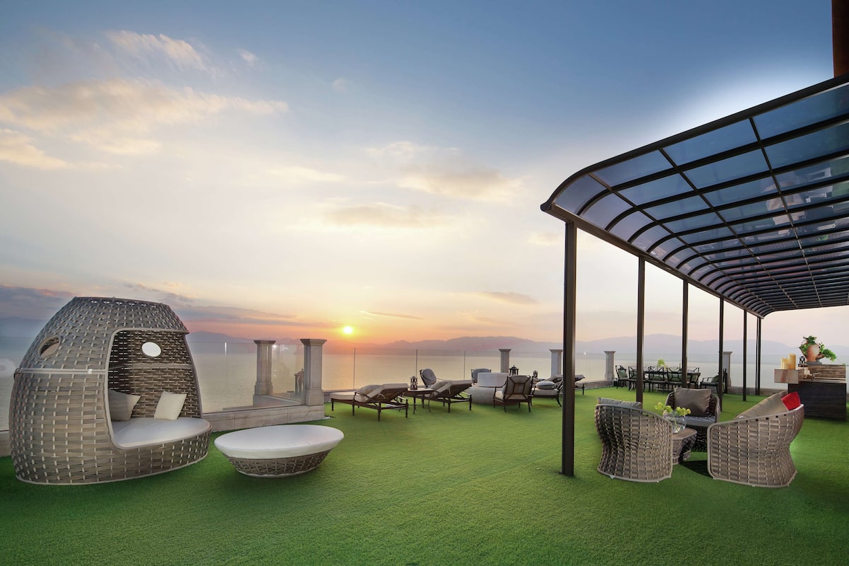 presidential suite | view from room