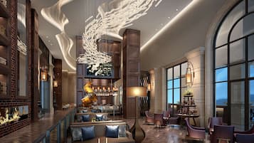 3 bars/lounges
