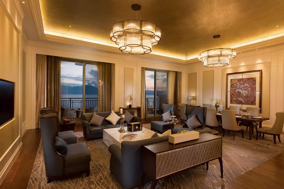 Presidential-Suite