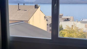Duplex | Free cribs/infant beds, free WiFi