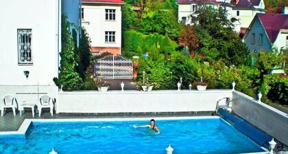 Hotel Garni