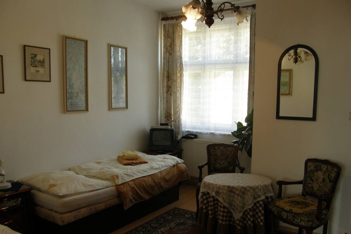 1 habitación, ropa de cama de alta calidad y minibar