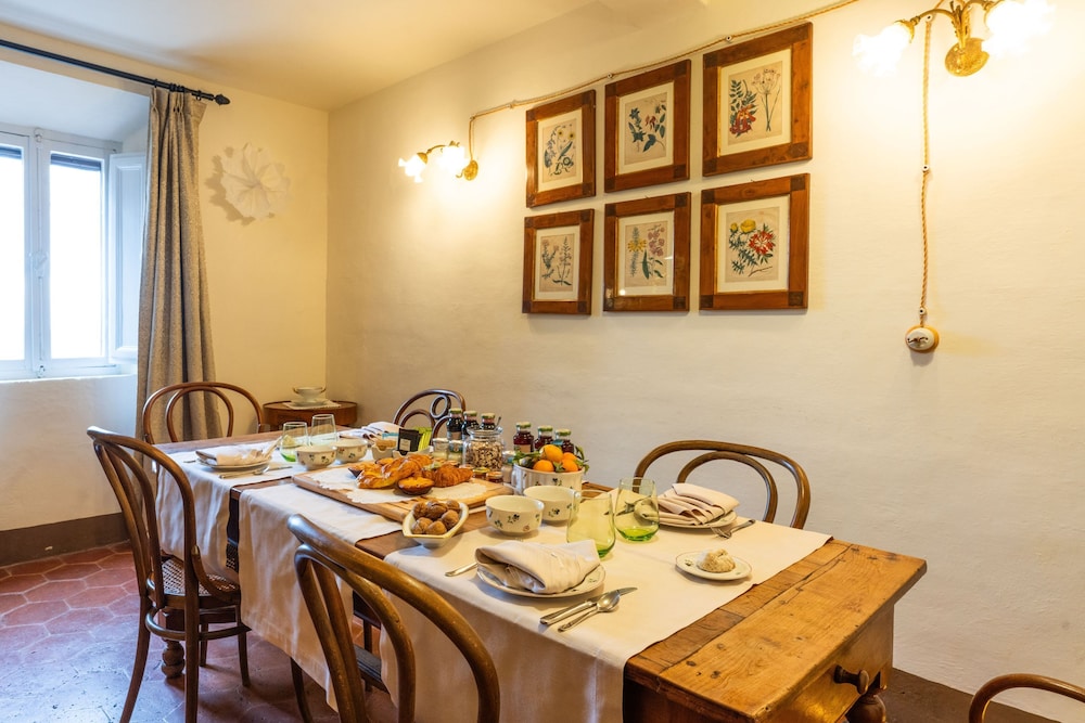 Palazzo Nobile di San Donato Luxury B&B Guest House by null