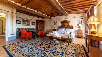 Literie de qualité supérieure, couette en duvet d'oie, minibar