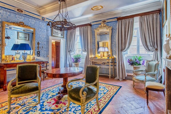 Deluxe Suite (Azzurra) | 2 bedrooms, premium bedding, down comforters, minibar