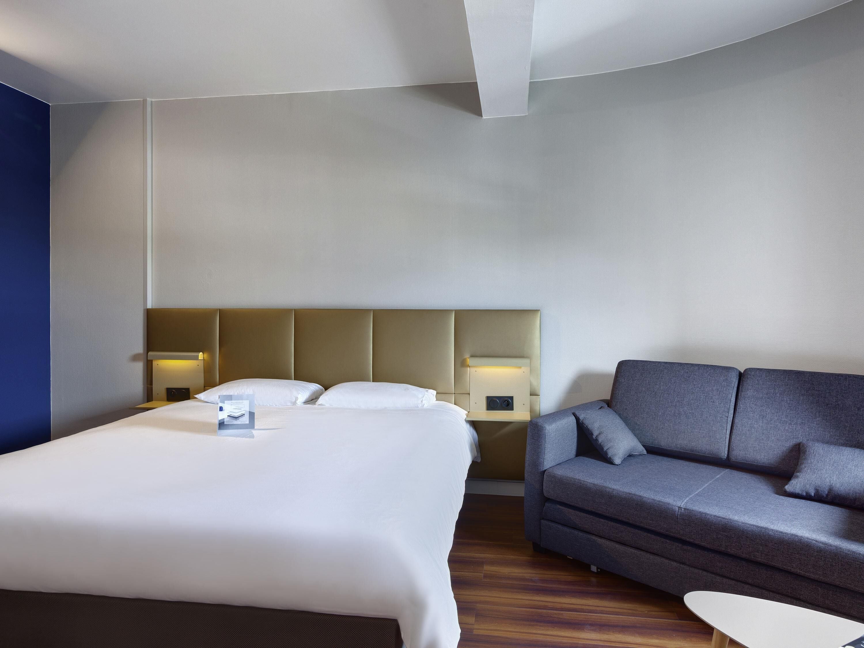 Biancheria da letto di alta qualità, materassi a doppio strato