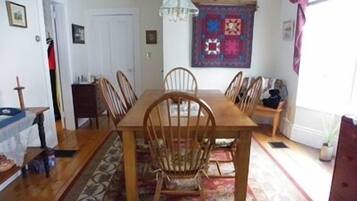 Free daily full breakfast