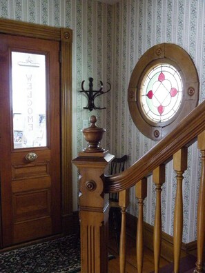Interior detail - The Colonel's In B&B (Fredericton)
