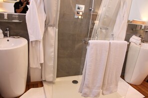 Bathroom - Résidence de la Porte d'Arras (Douai)