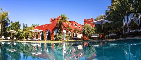 Piscina all'aperto