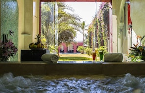 Hammam, soins corporels, enveloppements corporels, gommages corporels