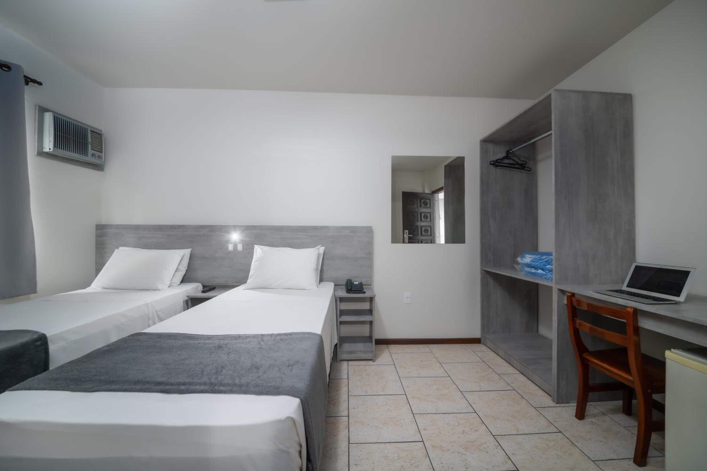 1 bedroom, in-room safe, desk, blackout curtains