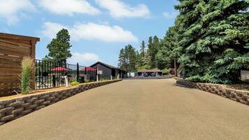 Mặt tiền nơi lưu trú