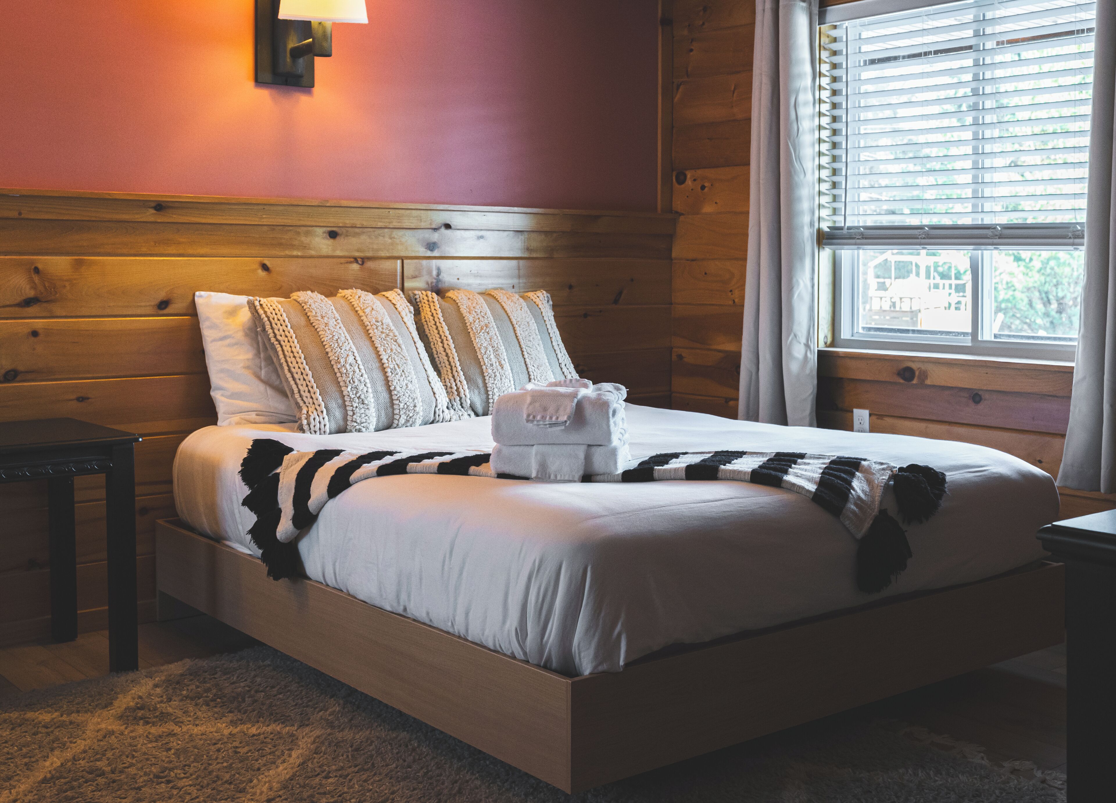 Suite Studio Standard, 2 grands lits | Literie de qualité supérieure, fer et planche à repasser, Wi-Fi gratuit