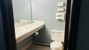 Room, 2 Queen Beds, Non Smoking, Kitchen | Bathroom | Free toiletries, towels