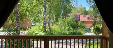 Cabaña, baño privado (Backwoods Cabin) | Vista del balcón