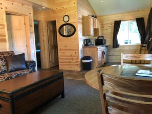 Cabin, Private Bathroom (Backwoods Cabin) | Dining