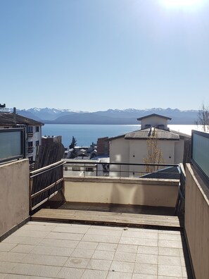 Departamento estándar, 1 habitación | Terraza o patio