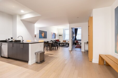 Mint House at 70 Pine - Image 36