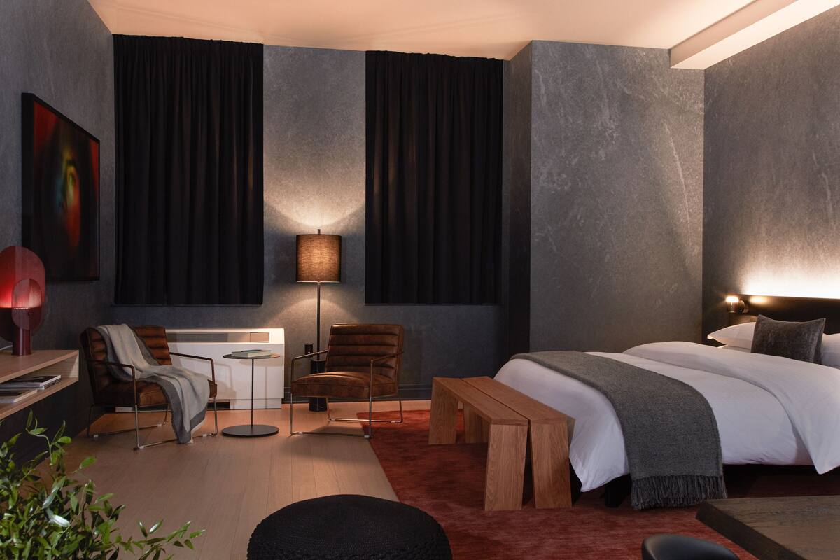 Frette Italian sheets, premium bedding, memory-foam beds, in-room safe