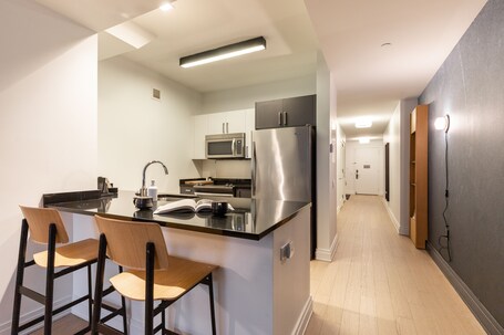 Mint House at 70 Pine - Image 37