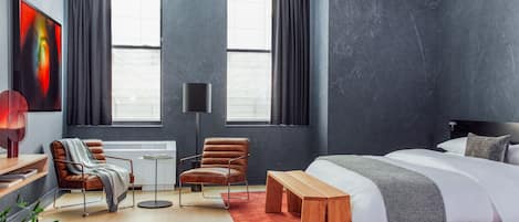 Premium King Studio (24/7 Front Desk) | Frette Italian sheets, premium bedding, memory foam beds, in-room safe