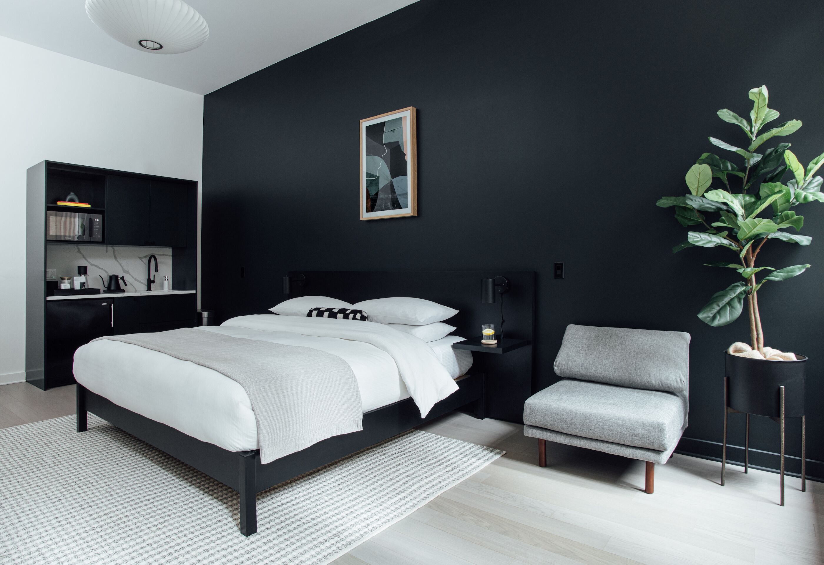 Studio Suite | Frette Italian sheets, premium bedding, memory-foam beds, in-room safe