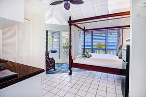 Living area - Big Island Retreat (Kailua-Kona)