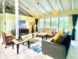 Ali'i Suite | Television