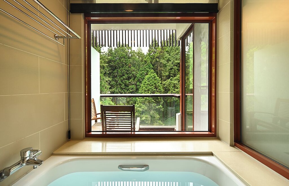 Alishan Hotel by null