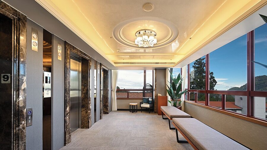 Alishan Hotel