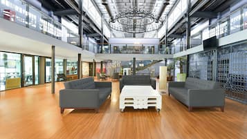 Sala de estar en el lobby