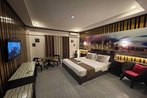 Superior Room, Balcony | In-room safe, desk, free WiFi, bed sheets