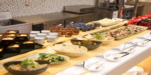 A buffet with various dishes and bowls of food. - Urban Hotel Kyoto Nijo Premium (Kyoto)