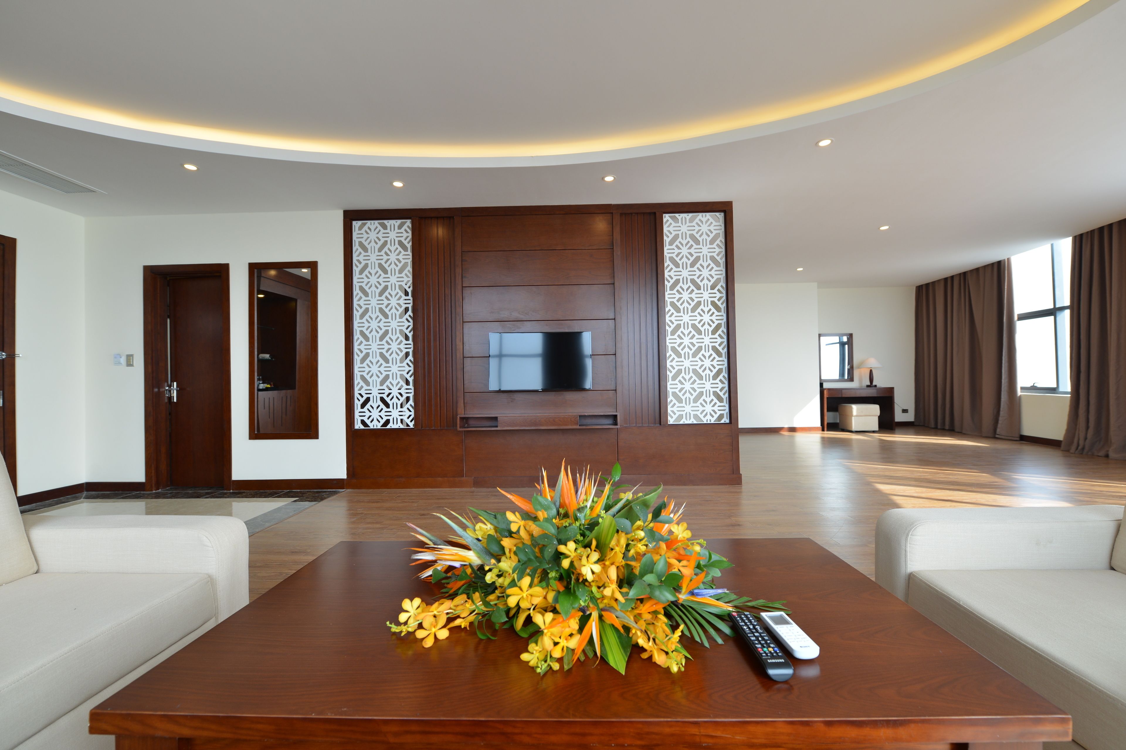 grand suite | 1 bedroom, minibar, in-room safe, desk