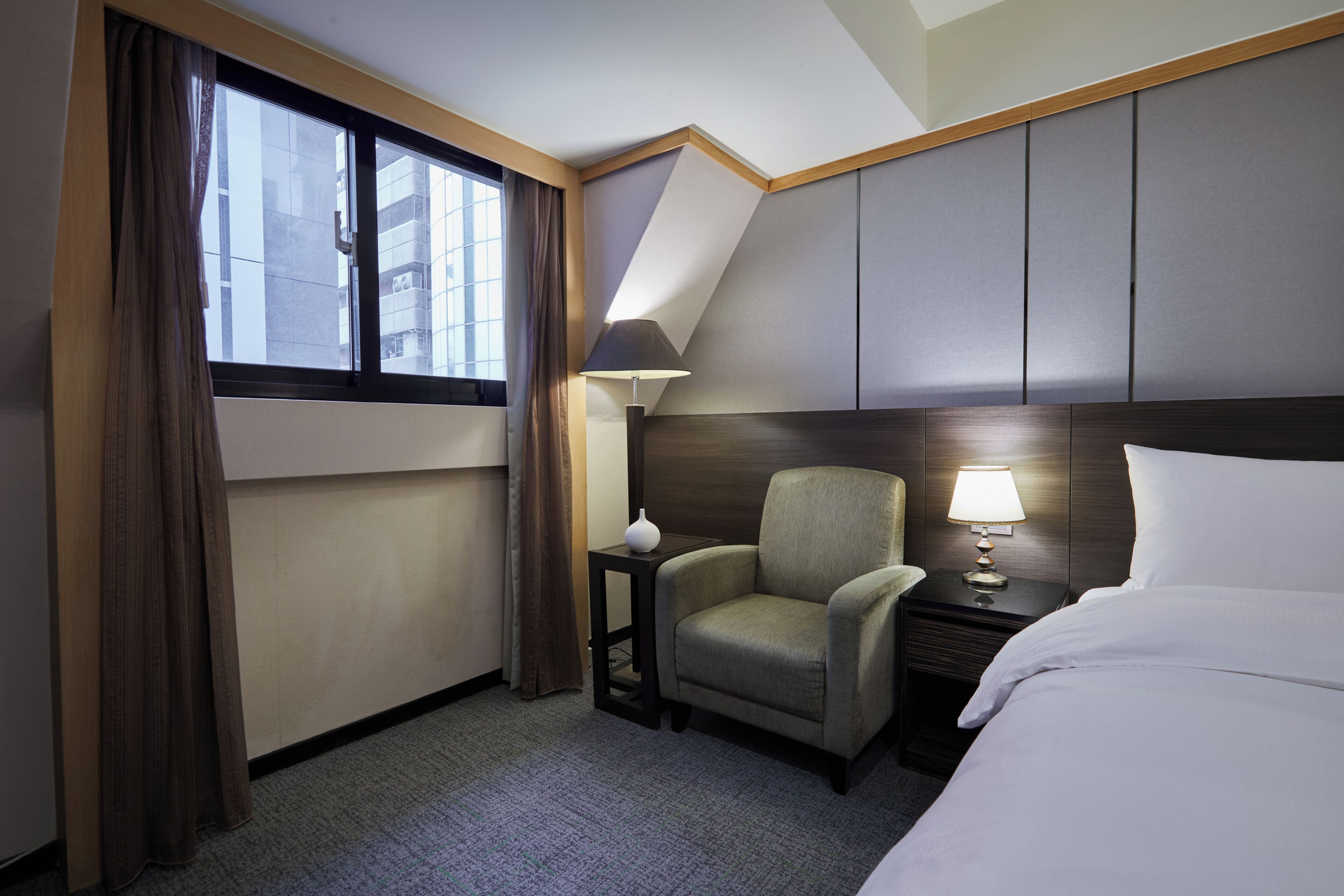 Chambre Affaires, 1 lit double