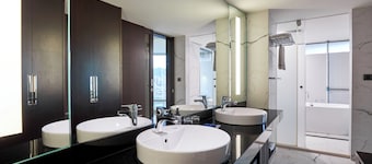 K Hotels Dunnan
