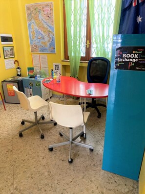 Reception - Olive Tree - Hostel (Bari)