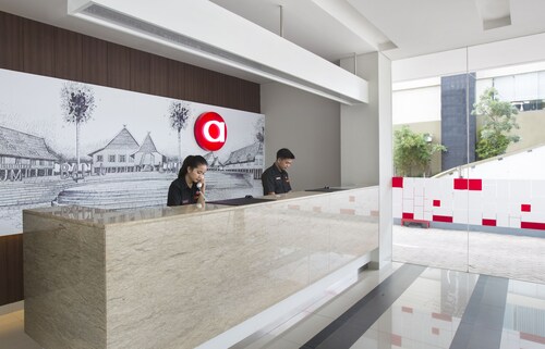 Amaris Hertasning - Makassar