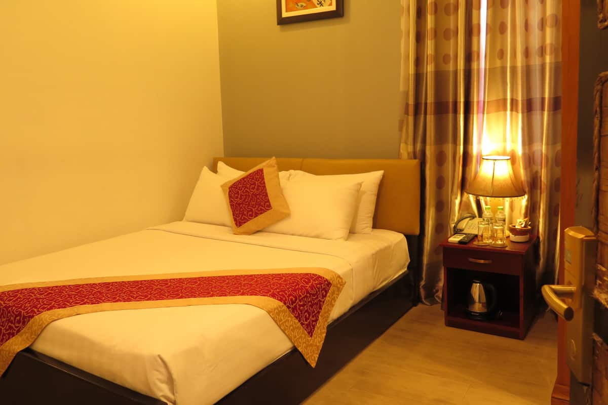 ميني بار وخزنة داخل الغرفة وواي فاي مجانًا