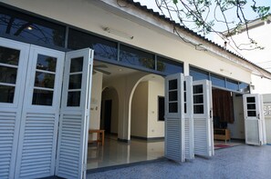 Terrace/patio - Baan Suksabai Hua Hin (Hua Hin)