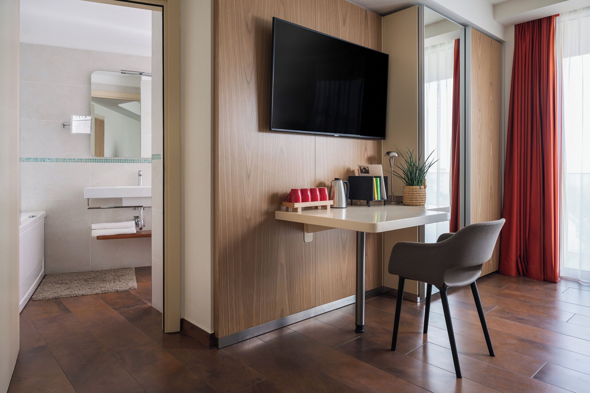 junior suite | bathroom | free toiletries, hair dryer, slippers, bidet