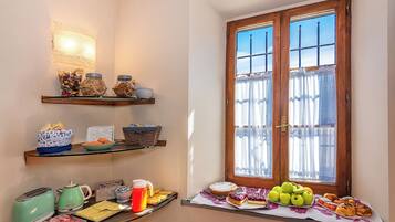 Petit déjeuner buffet compris tous les jours