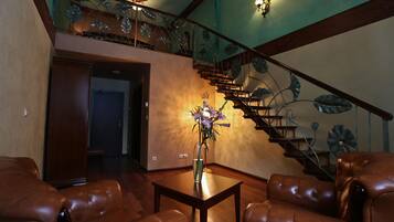 Superior Apartment, 1 Bedroom, Park View, Mezzanine | Living area | Flat-screen TV